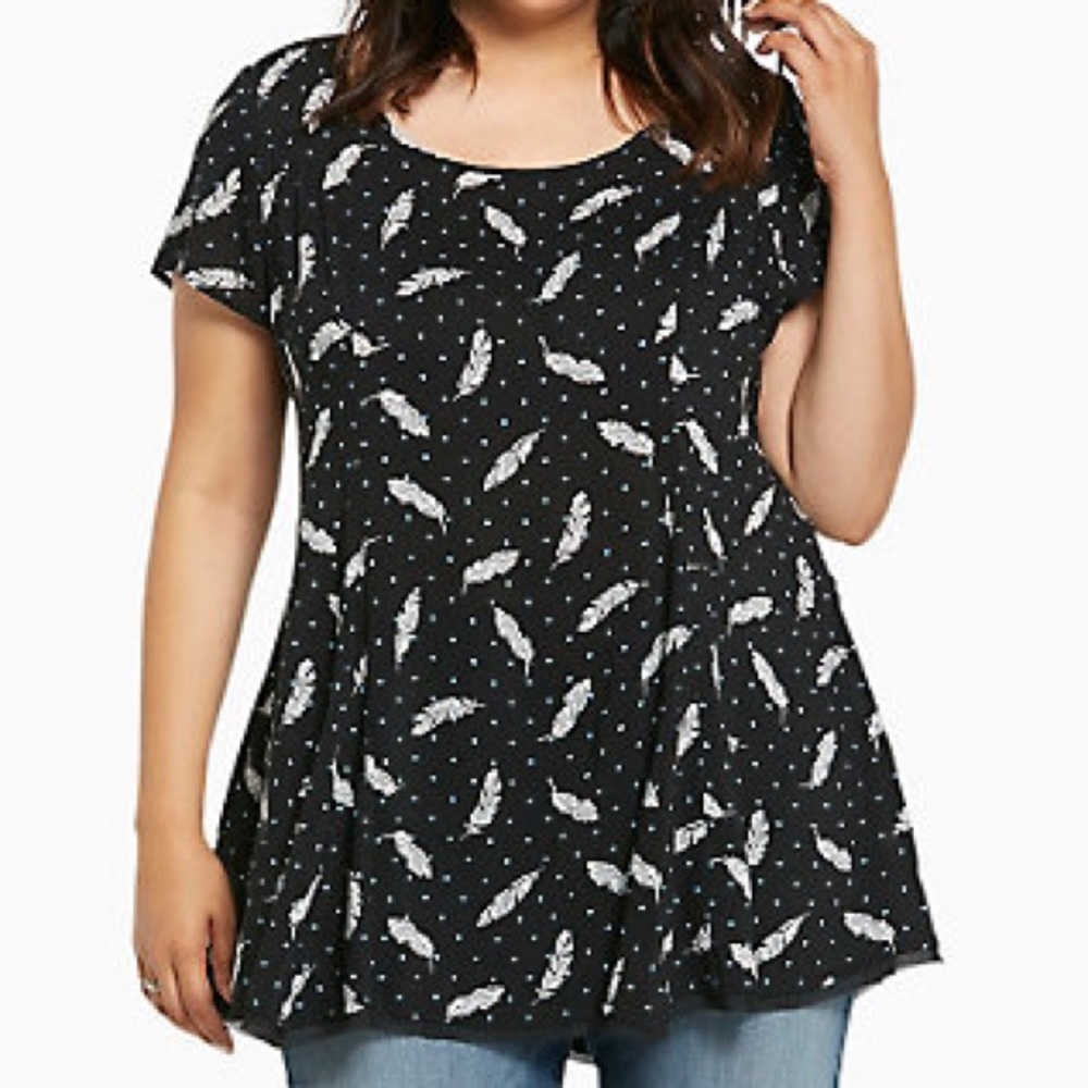 Torrid feather print challis Tunic 3